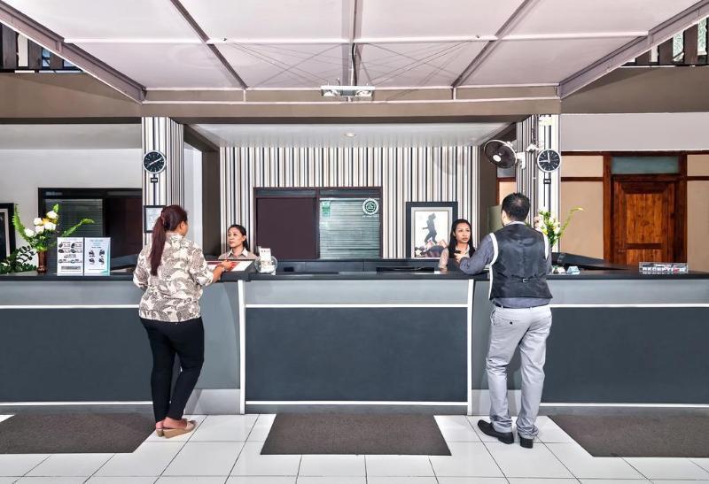 The Harmony Legian Hotel Kuta Lombok Buitenkant foto