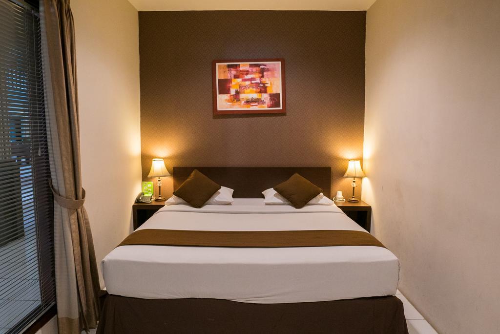 The Harmony Legian Hotel Kuta Lombok Buitenkant foto